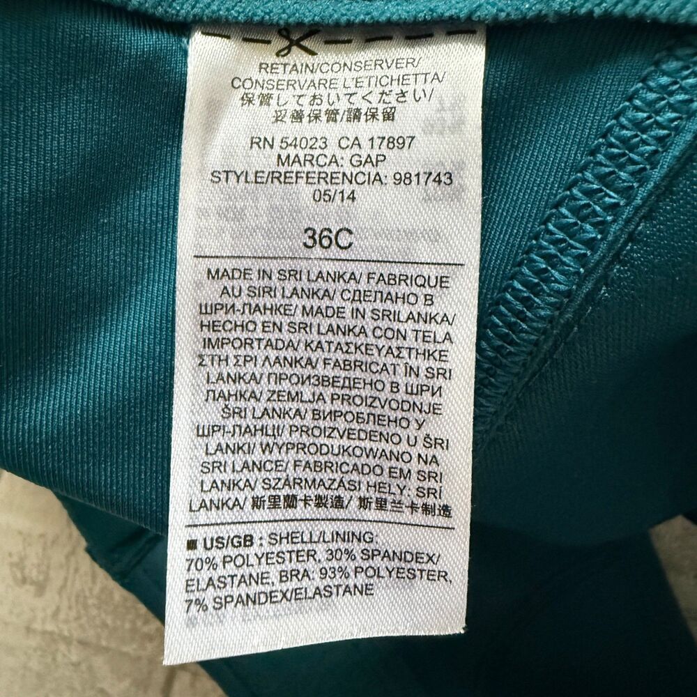 NWT Gap Polar Blue High Impact Sports Bra 36C Adjustable Straps Keyhole Sz 36C - Picture 3 of 5